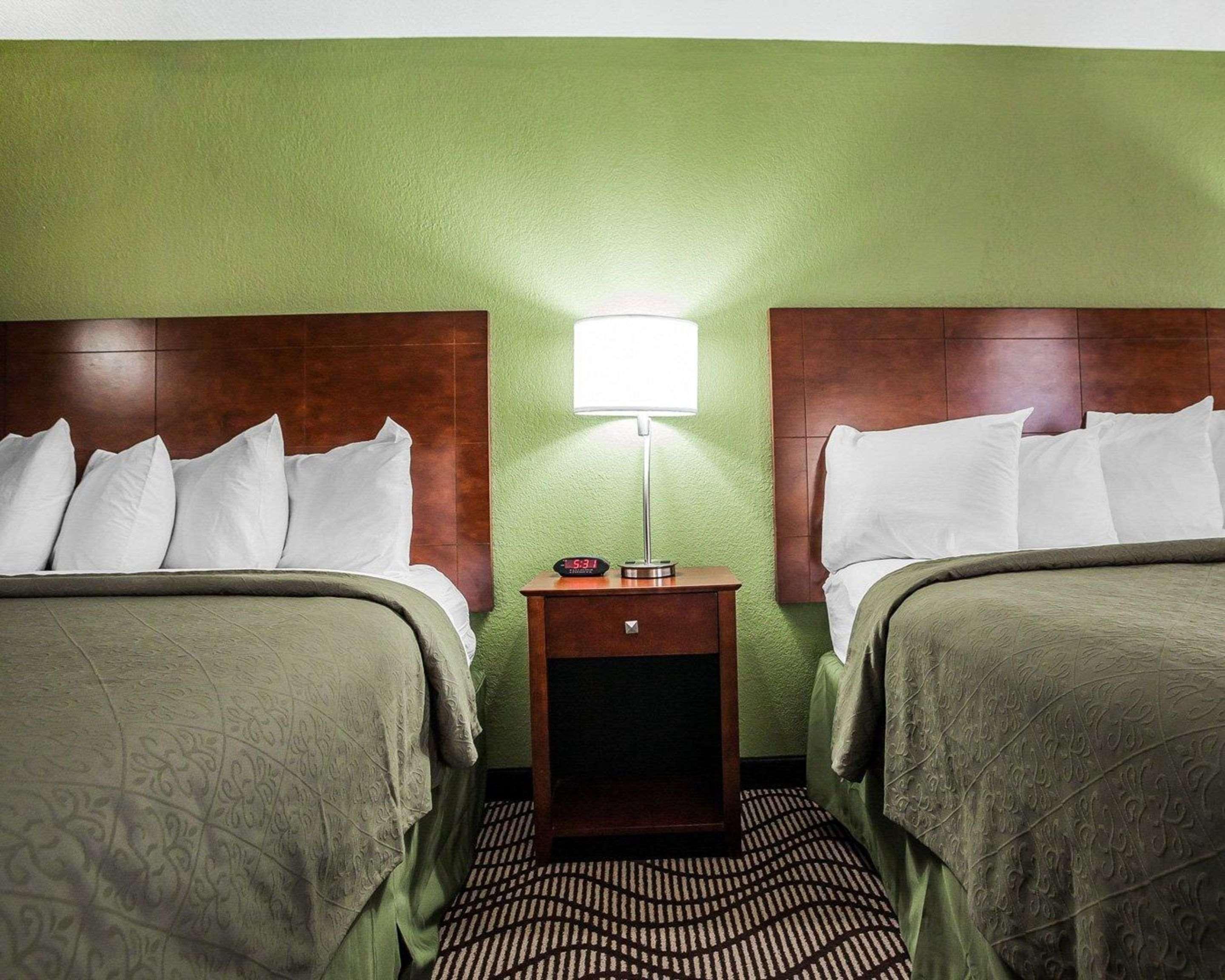 Quality Inn & Suites Altoona - Des Moines Exteriör bild